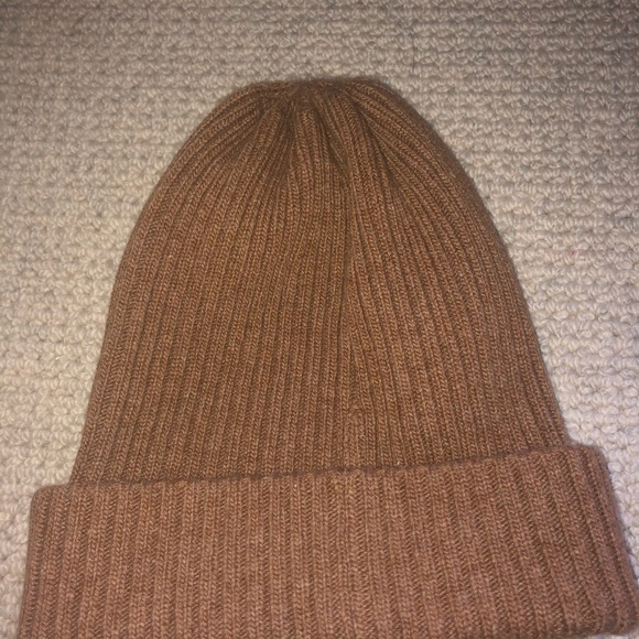 Burberry hat